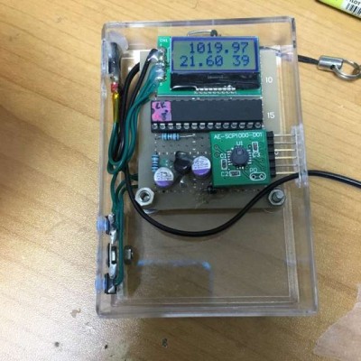 Arduinoベースの気圧計